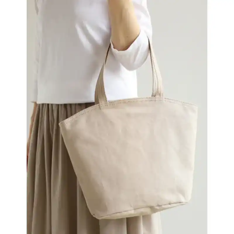 アトリエヌイ アークトートバッグ ベージュ